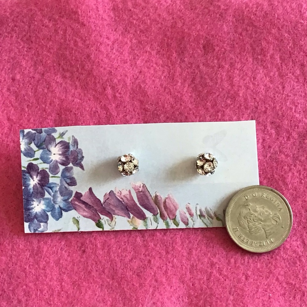Earrings Assortment 🙂 - Picture 4 of 10